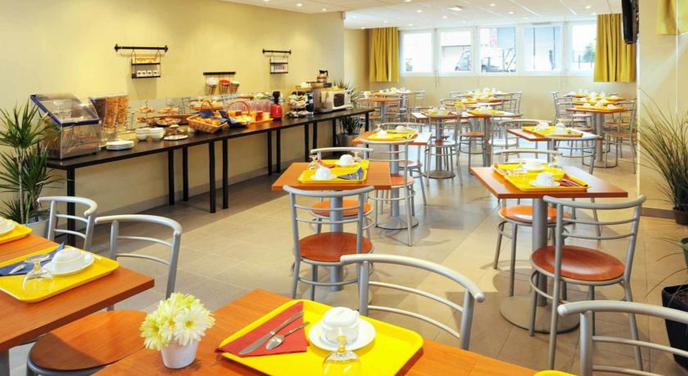 Sejours & Affaires Paris-Nanterre Aparthotel Exteriör bild
