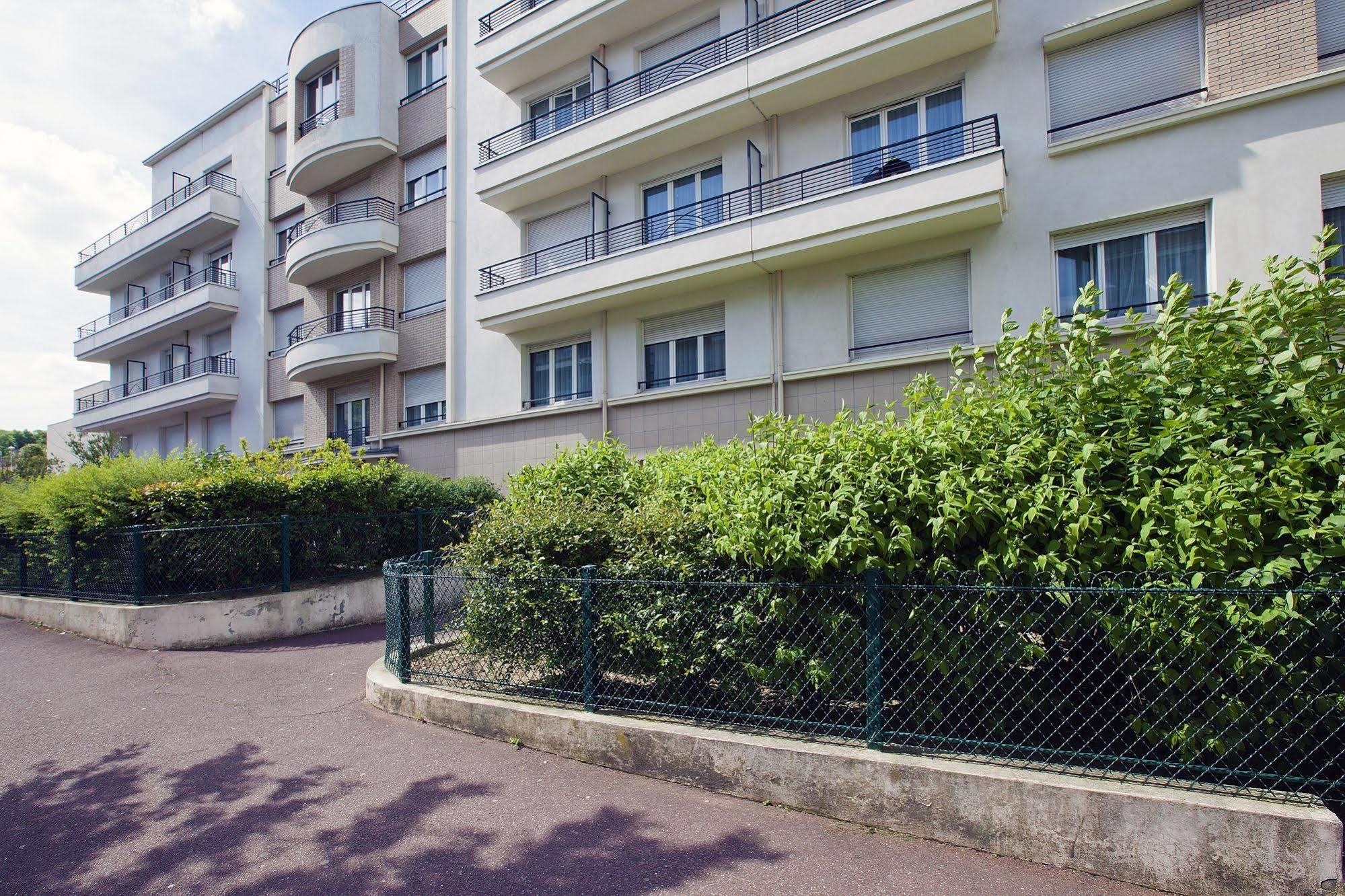 Sejours & Affaires Paris-Nanterre Aparthotel Exteriör bild