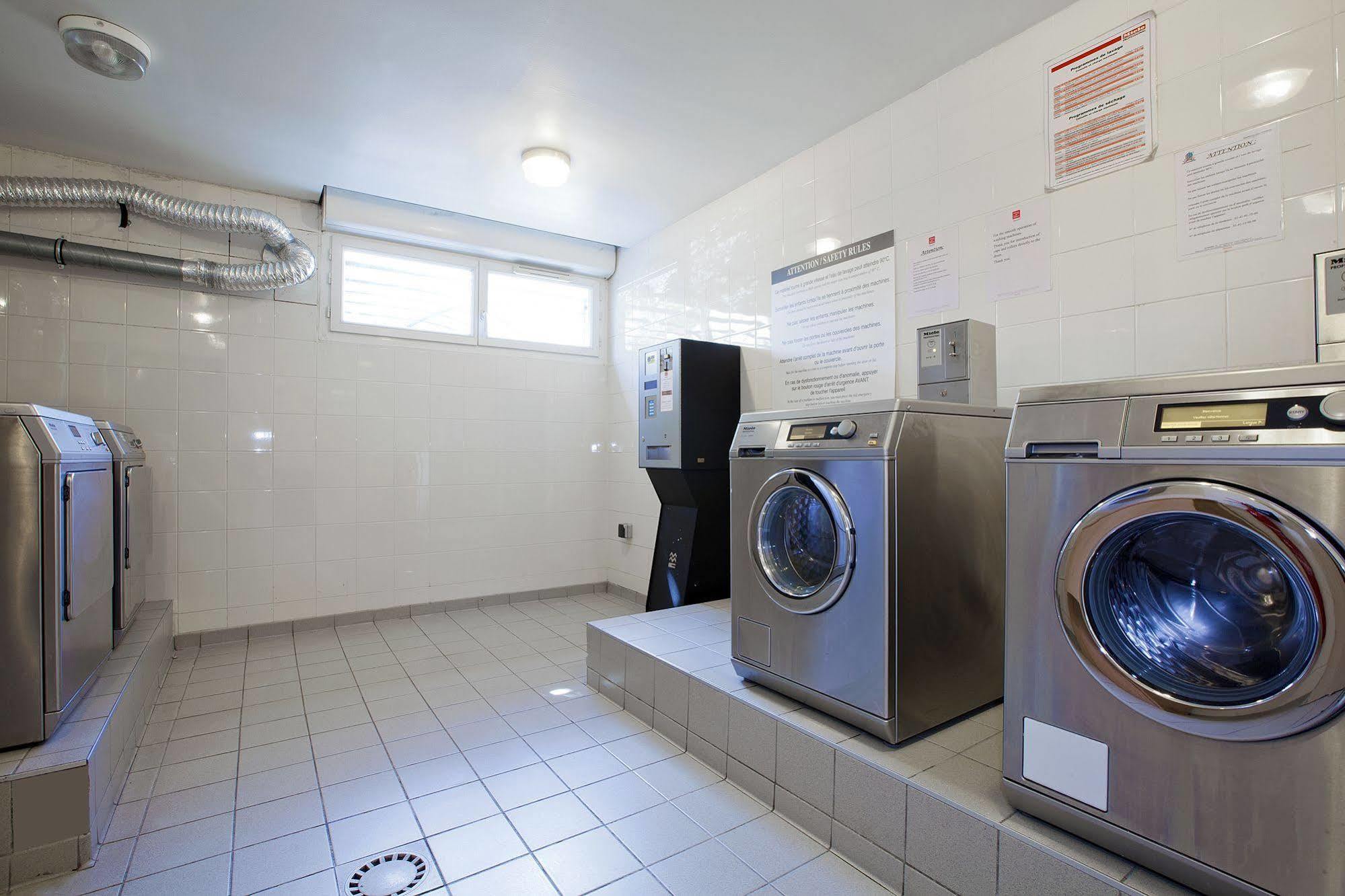 Sejours & Affaires Paris-Nanterre Aparthotel Exteriör bild